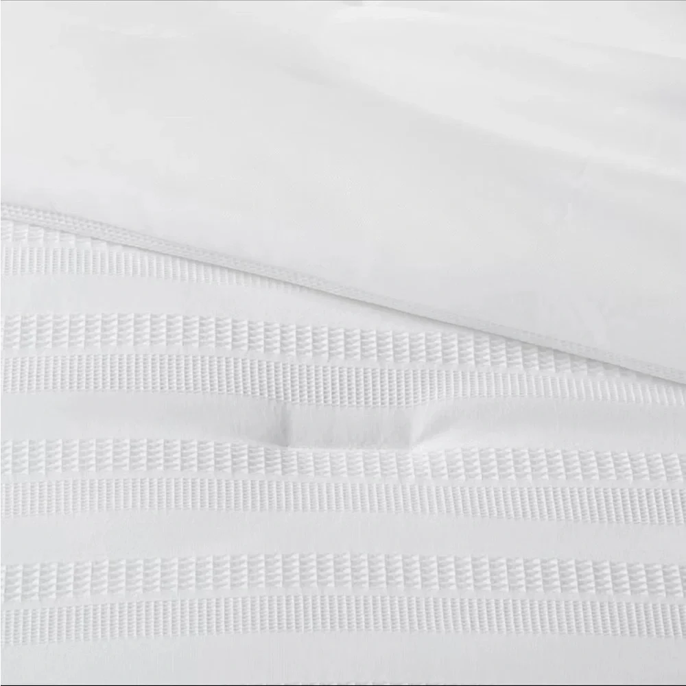 NWT 5pc Full/Queen Woven Waffle Stripe Comforter & Decorative Pillows Threshold
